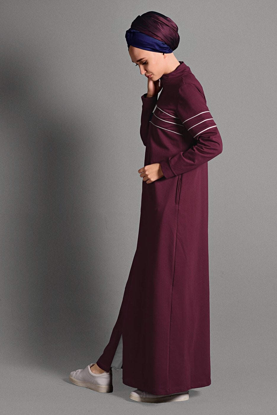 Tesettür giyim BORDO ÇİZGİ DESENLİ SPOR FERACE 6428