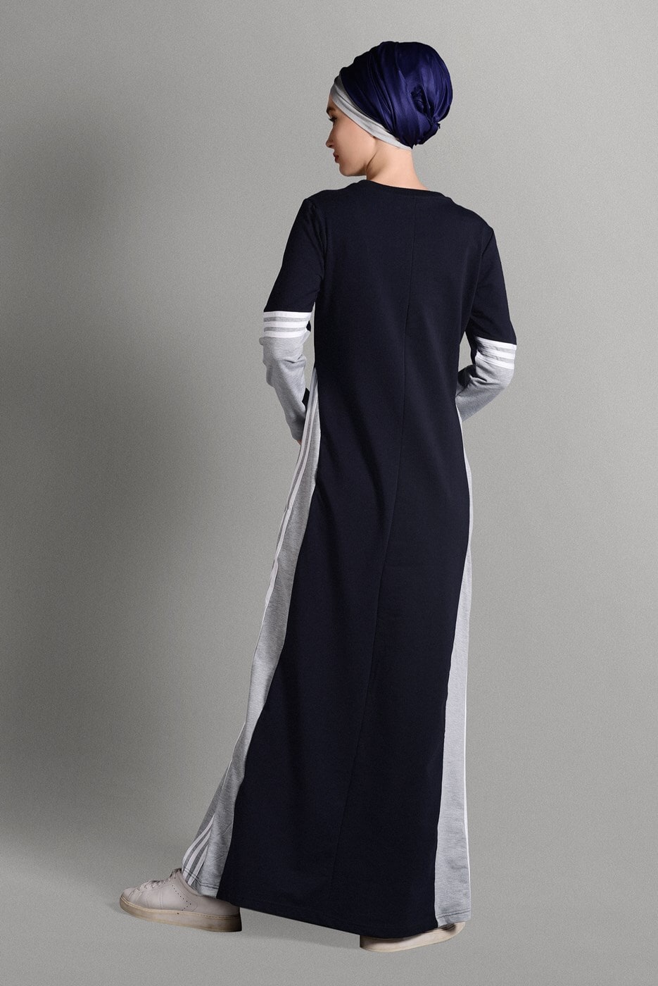 Tesettür giyim LACİVERT ÇİZGİ DETAYLI EŞOFMAN ELBİSE 7128 