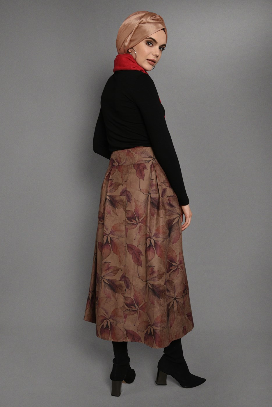 Tesettür giyim BORDO YAPRAK DESENLİ ETEK 976-5