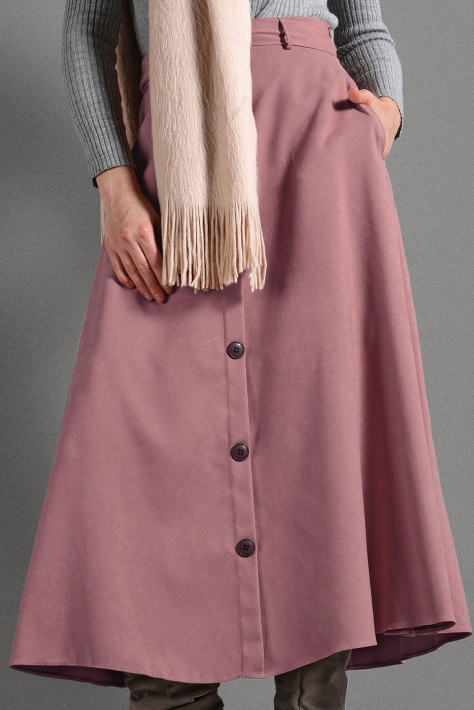 Tesettür giyim PUDRA KEMER DETAYLI SÜET ETEK 018 