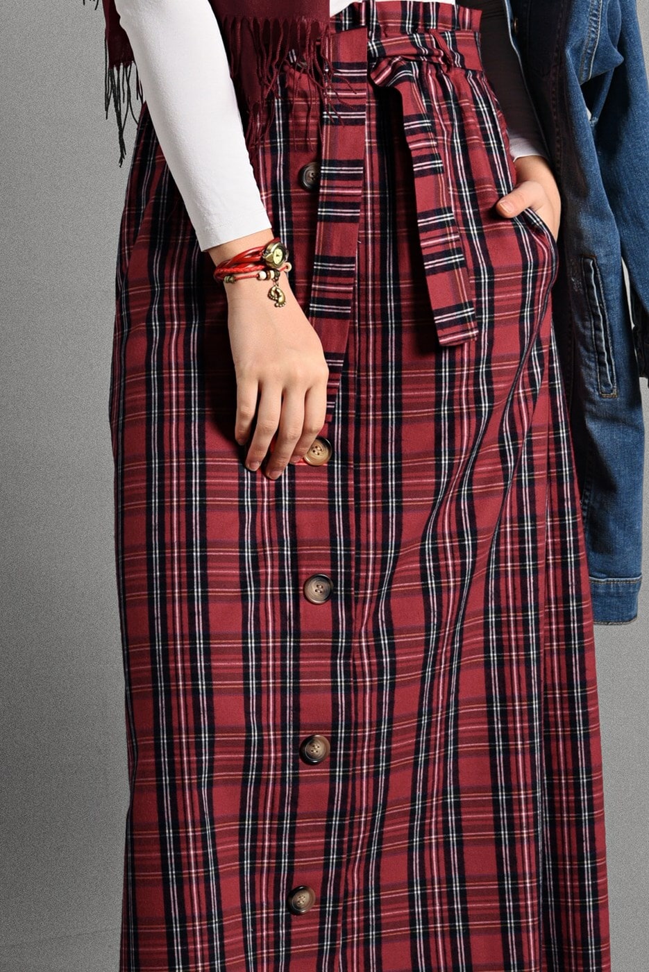 Tesettür giyim KIRMIZI EKOSE DESEN KUŞAKLI ETEK 518