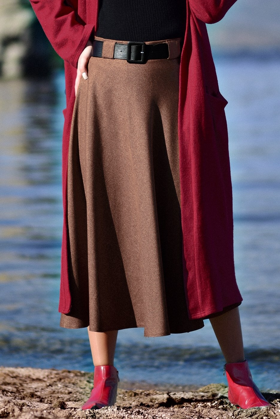 Hijab clothing BROWN BELTED FELT FABRIC SKIRT 4039