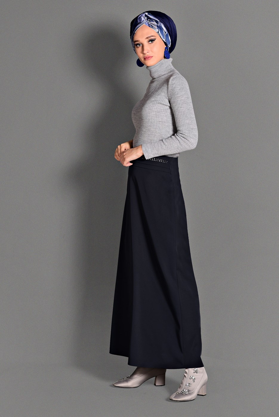Tesettür giyim LACİVERT BELİ TAŞ DETAYLI ETEK 6101 