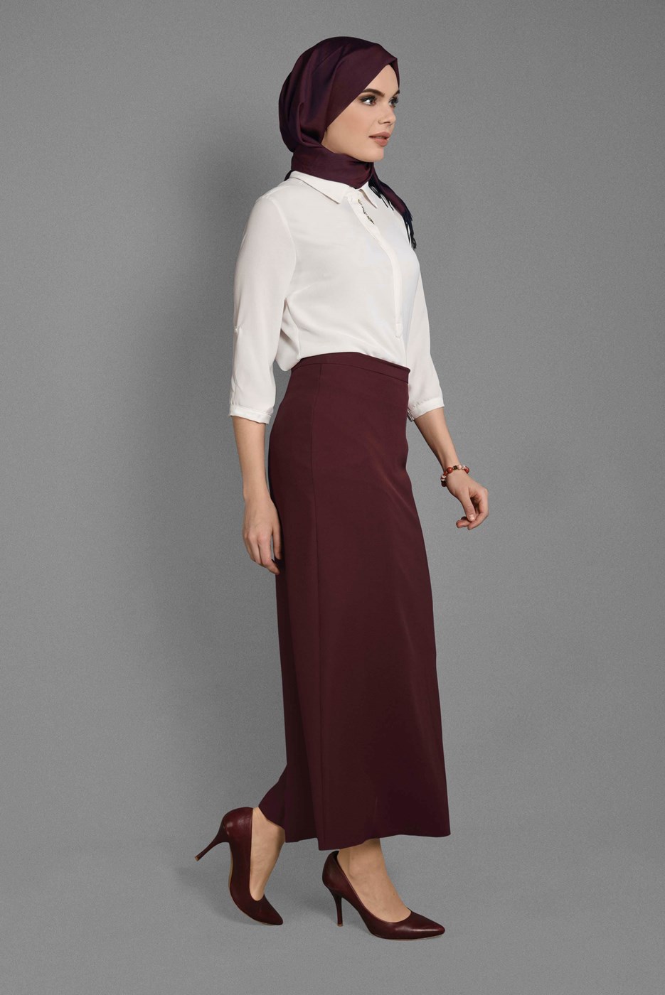 Hijab clothing CLARET RED HIGH WAIST TUBE SKIRT 9819 