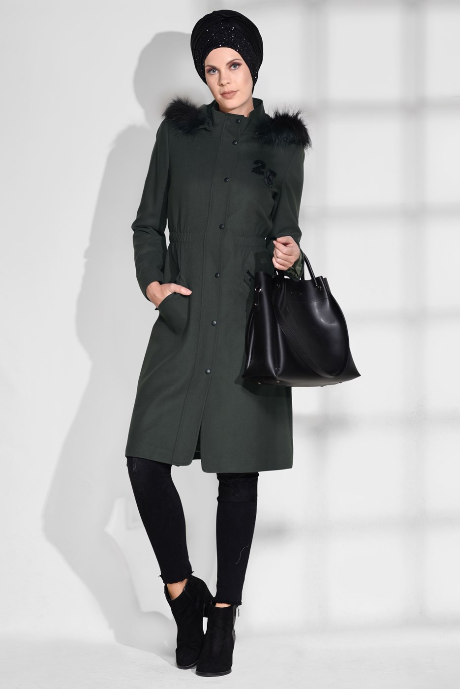 Tesettür giyim HAKİ KÜRKLÜ CEP DETAYLI KABAN 9636