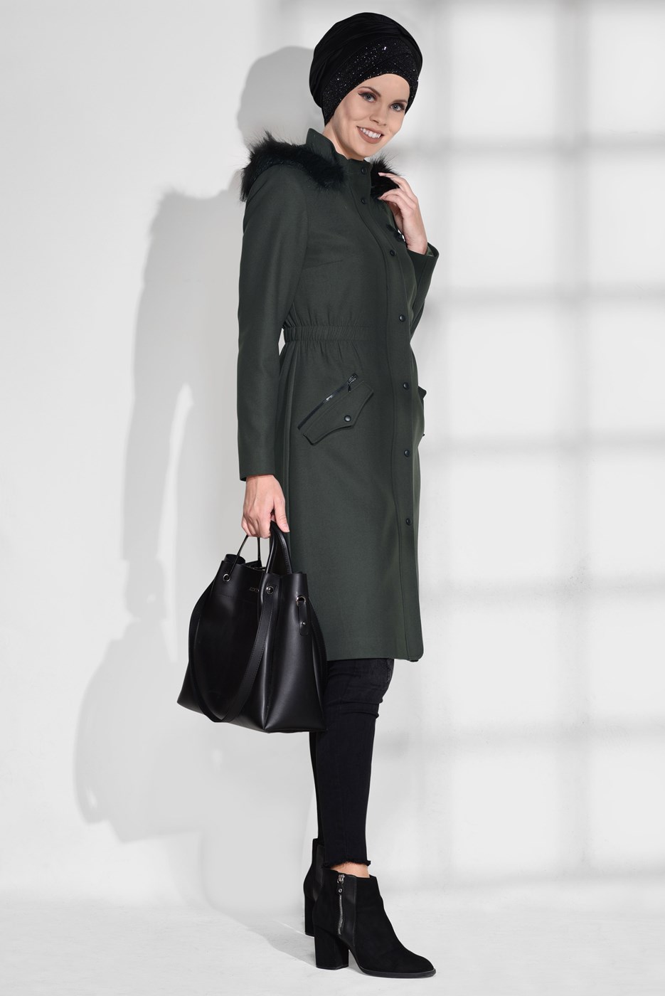 Tesettür giyim HAKİ KÜRKLÜ CEP DETAYLI KABAN 9636