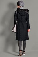 Tesettür giyim SİYAH KAPÜŞONU KÜRKLÜ KABAN 9651 