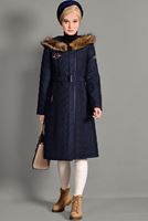 Tesettür giyim LACİVERT KAPÜŞONU KÜRKLÜ KABAN 9651 