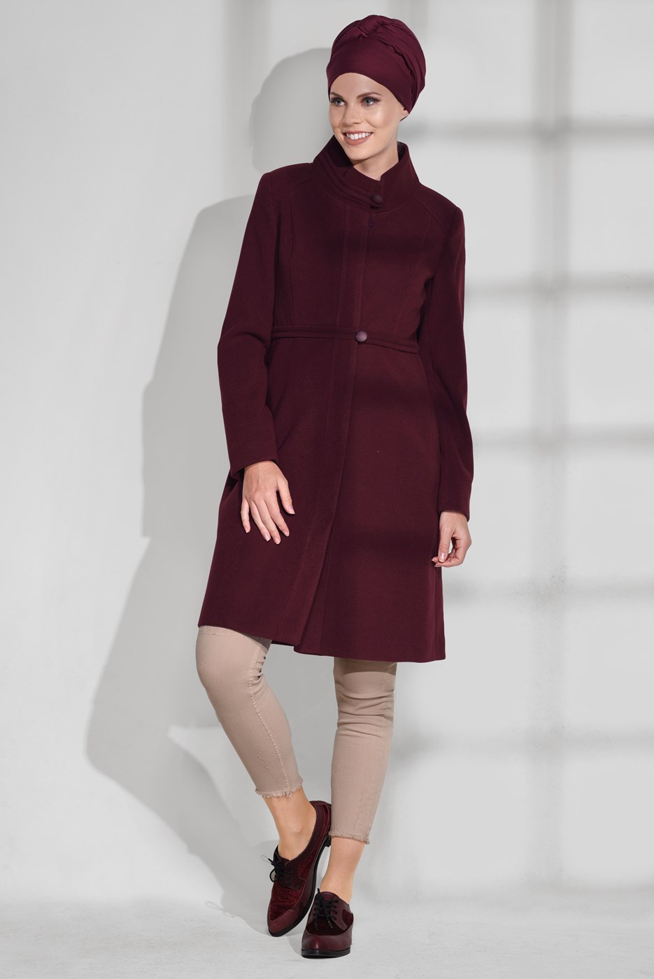 Tesettür giyim BORDO HAKİM YAKA KAŞE KABAN 9687