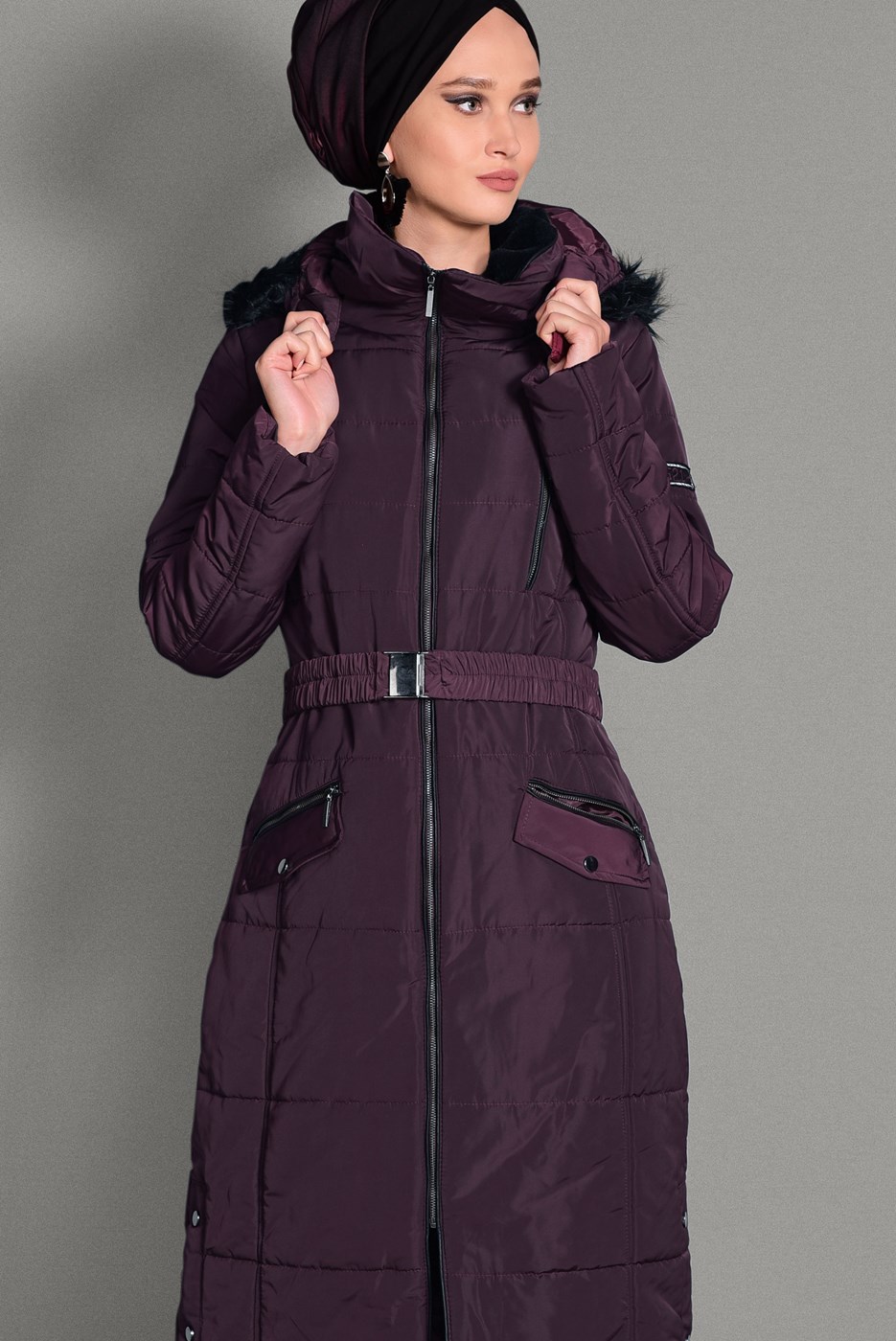 Tesettür giyim BORDO KAPÜŞONLU CEP DETAYLI KABAN 9709 