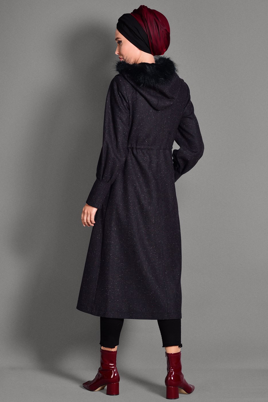 Tesettür giyim MÜRDÜM KAPÜŞONLU KABAN 9734