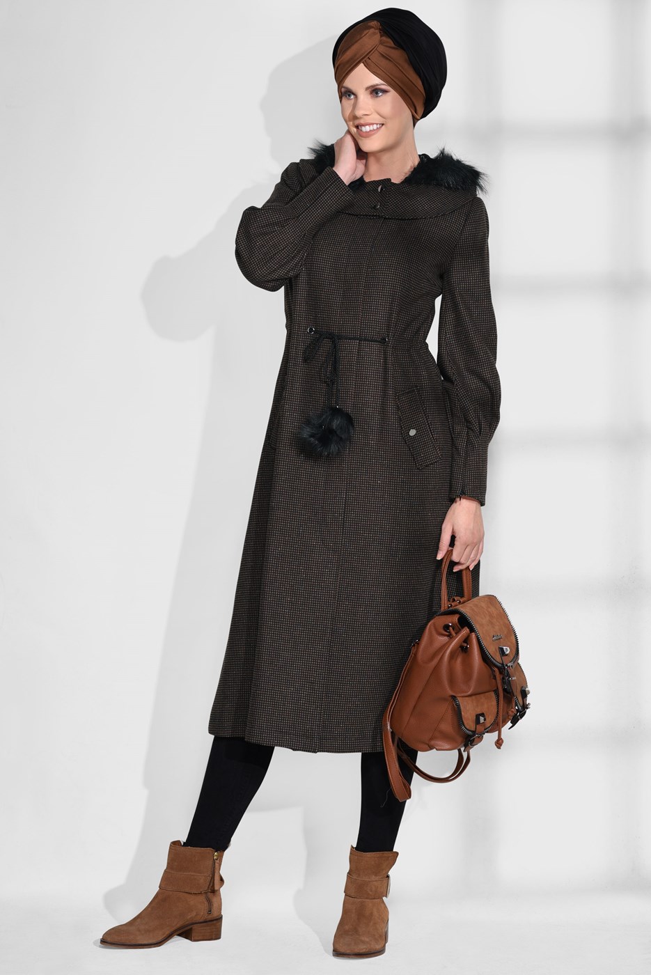 Tesettür giyim KAHVE KAPÜŞONLU KABAN 9734