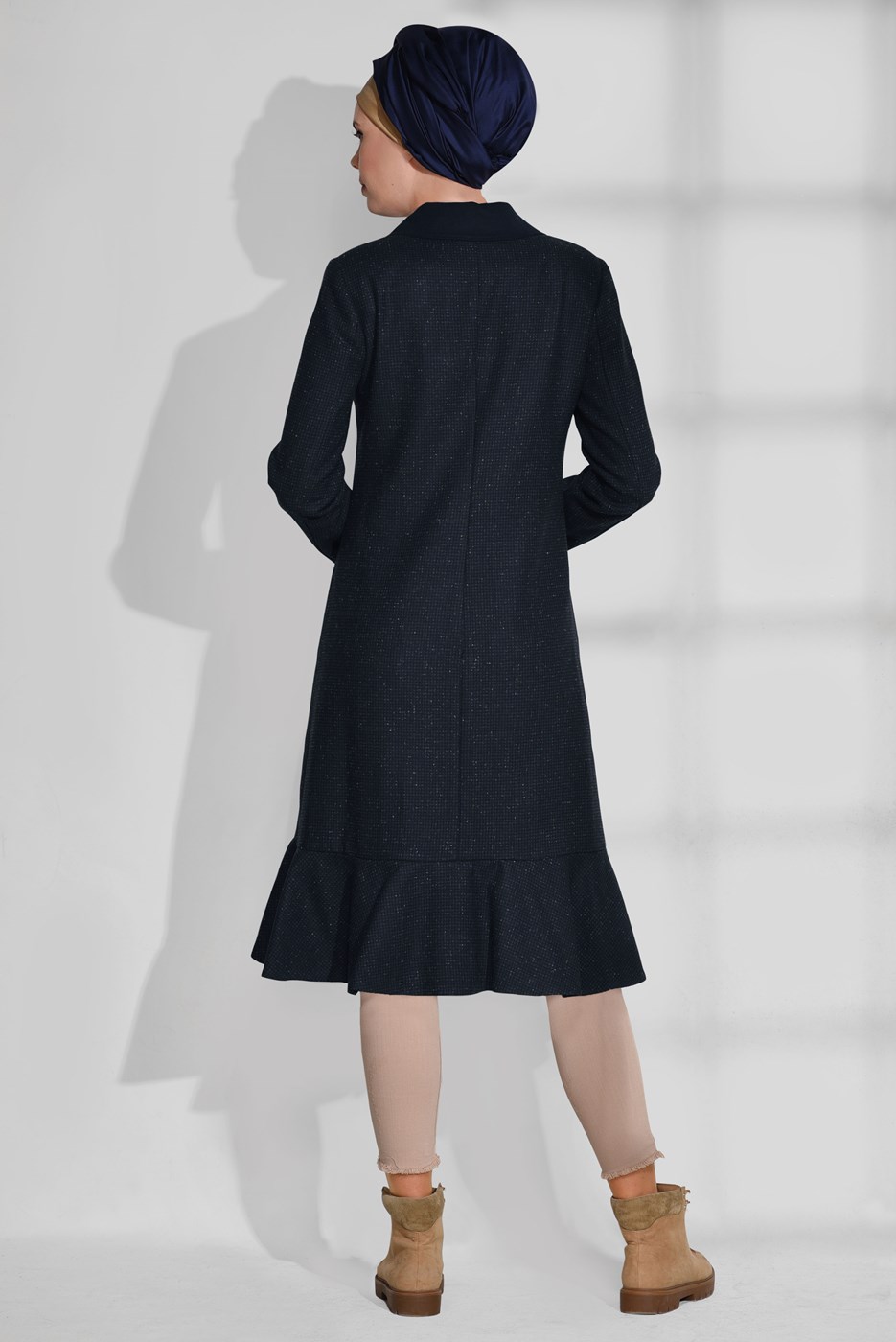 Tesettür giyim LACİVERT ETEK UCU VOLANLI ERKEK YAKA KABAN 9743 