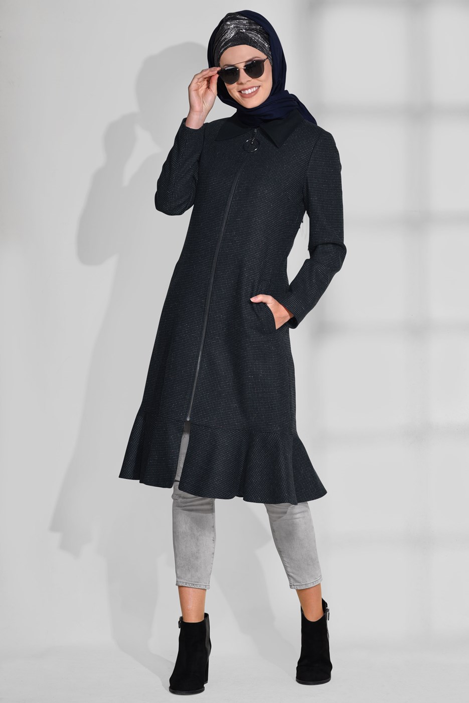 Tesettür giyim GRİ ETEK UCU VOLANLI ERKEK YAKA KABAN 9743 