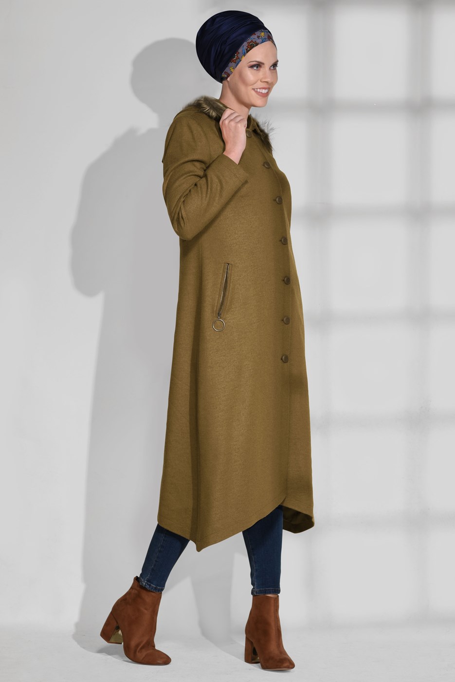 Tesettür giyim TURUNCU DÜĞMELİ HAKİM YAKA KABAN 9744 