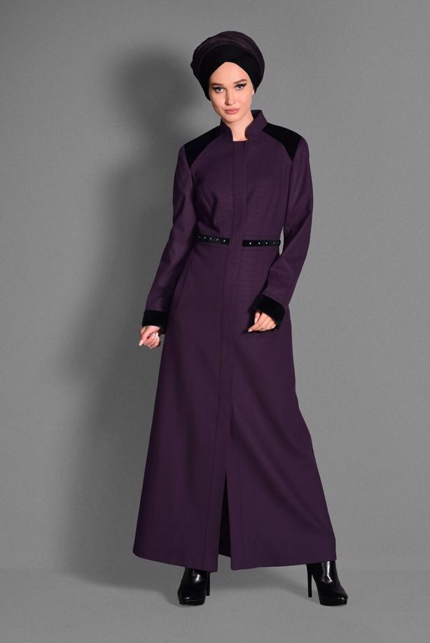 Tesettür giyim MÜRDÜM BELİ BONCUK İŞLEMELİ HAKİM YAKA MANTO 9680  - TRENDTESETTÜR