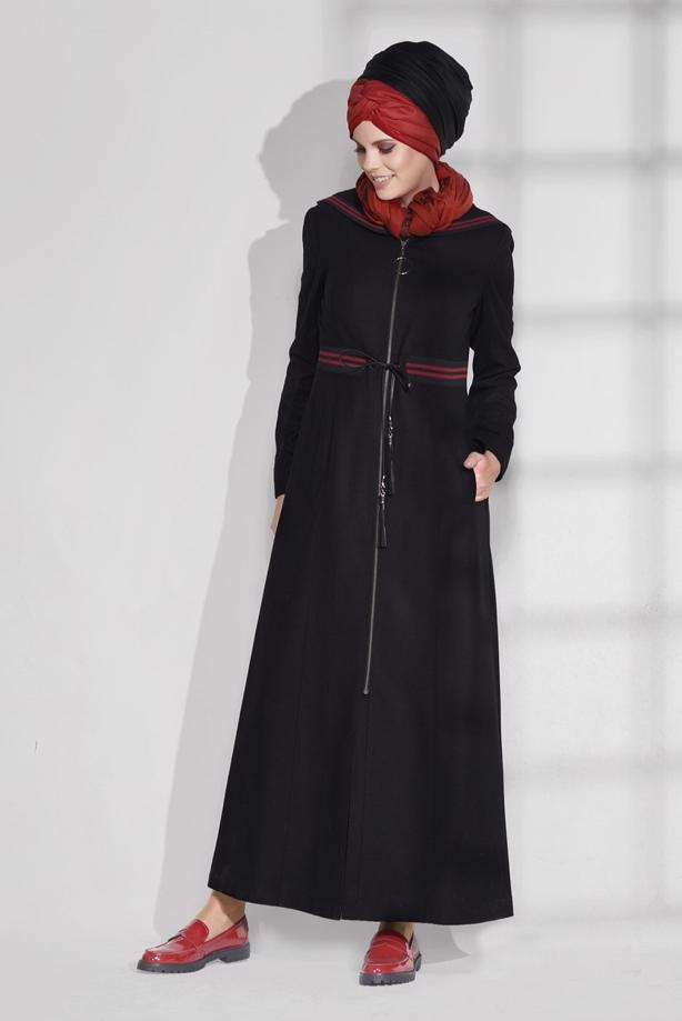 Vêtements hijab NOIR MANTEAU À LIGNÉ AVEC CAPUCHE 9681  - TRENDTESETTÜR