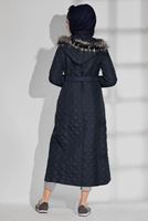 Tesettür giyim LACİVERT KAPÜŞONLU CEPLİ KAPİTONE MANTO 9695 