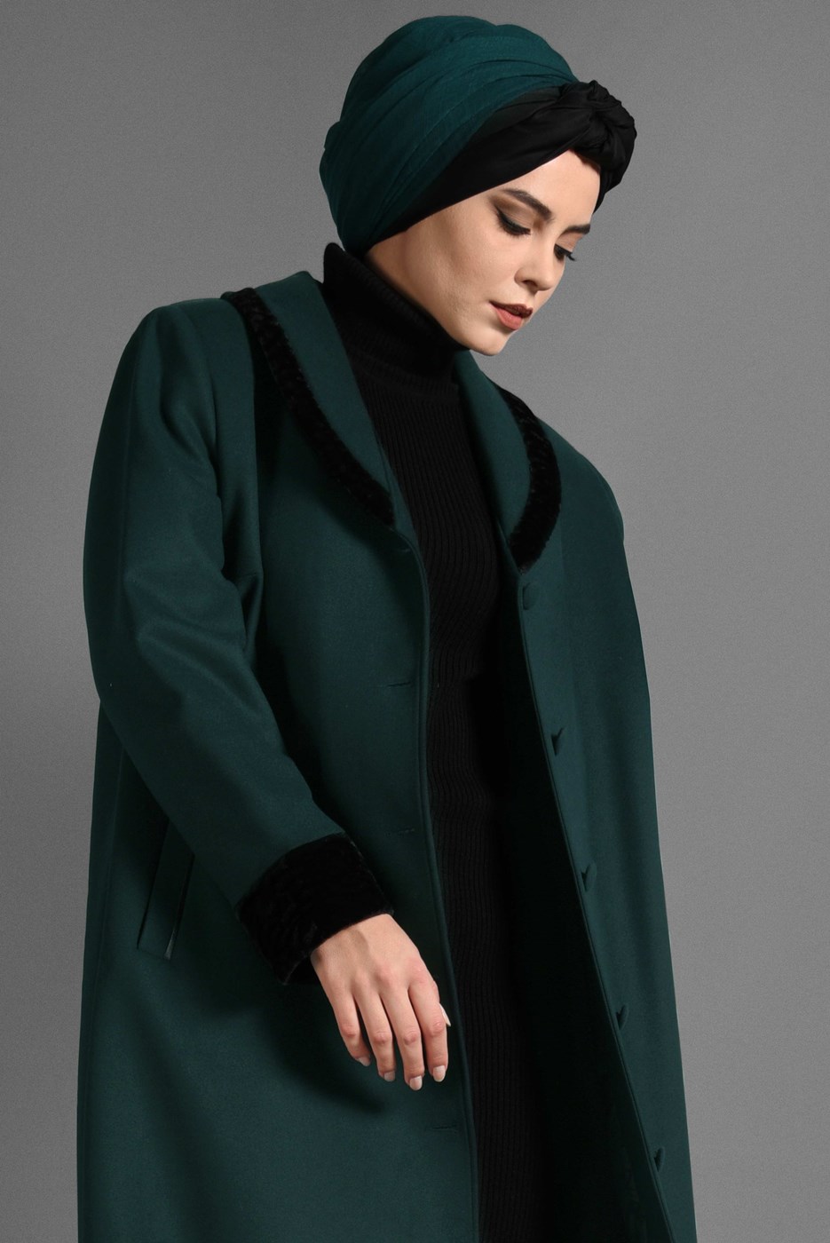 Vêtements hijab VERT MANTEAU À BOUTONNÉ 9696 