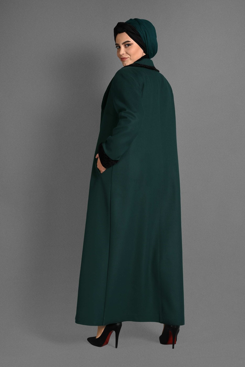 Vêtements hijab VERT MANTEAU À BOUTONNÉ 9696 
