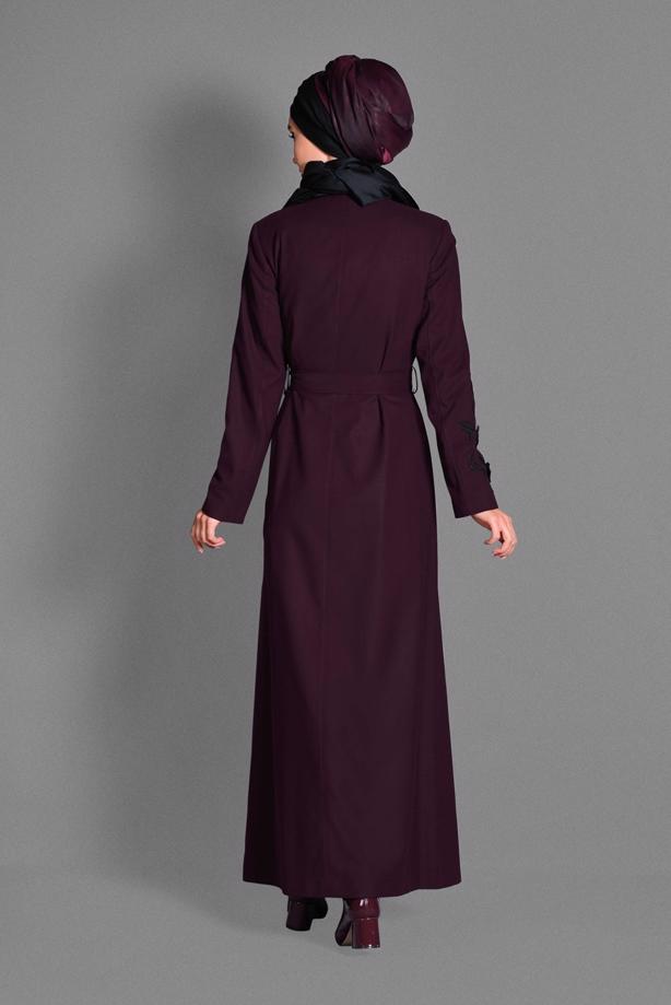 Tesettür giyim BORDO NAKIŞ DETAYLI CEPLİ MANTO 9731  - TRENDTESETTÜR