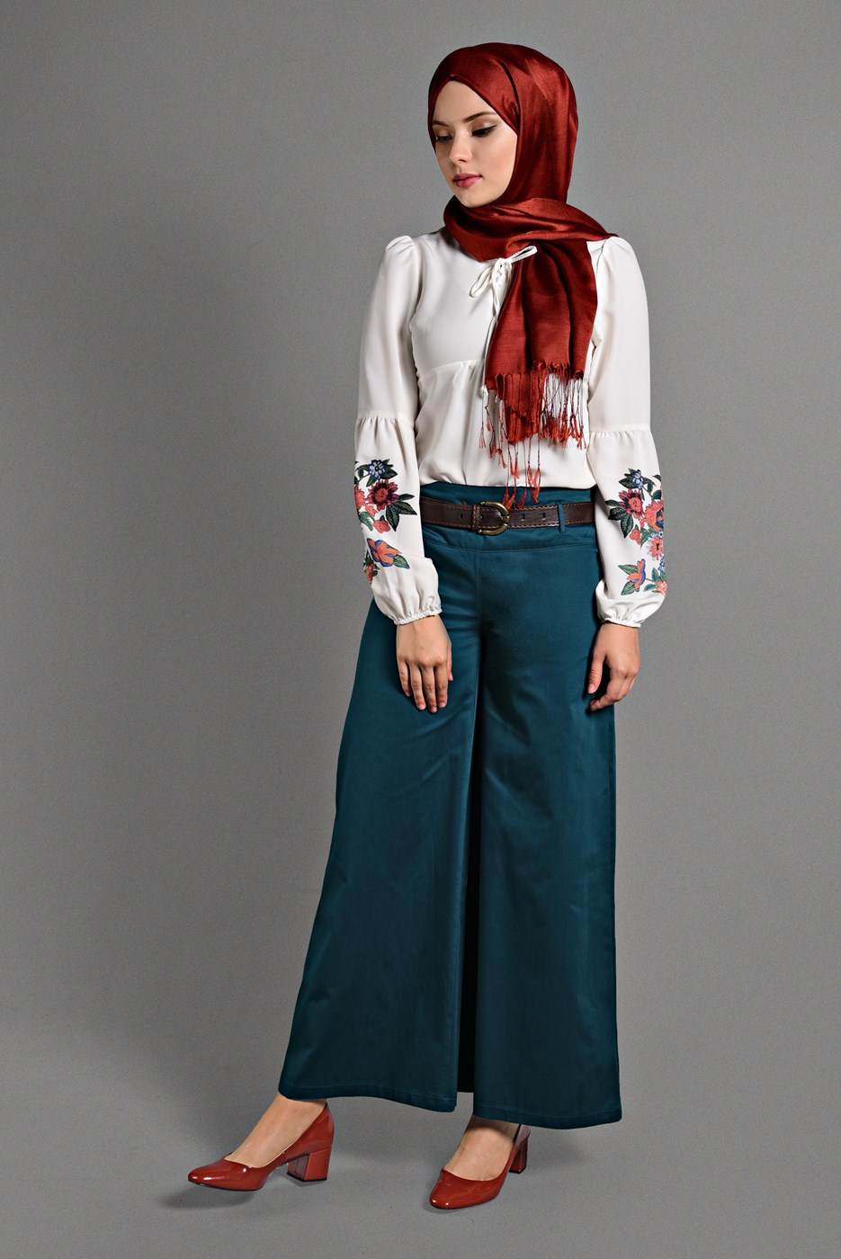 Vêtements hijab BLEU PANTALON À BOOT-CUT AVEC CEINTURE 4605 