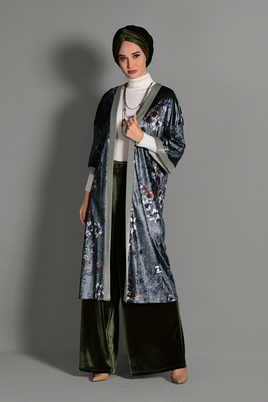 Vêtements hijab KAKI PANTALON LARGE EN VELOURS 7401 