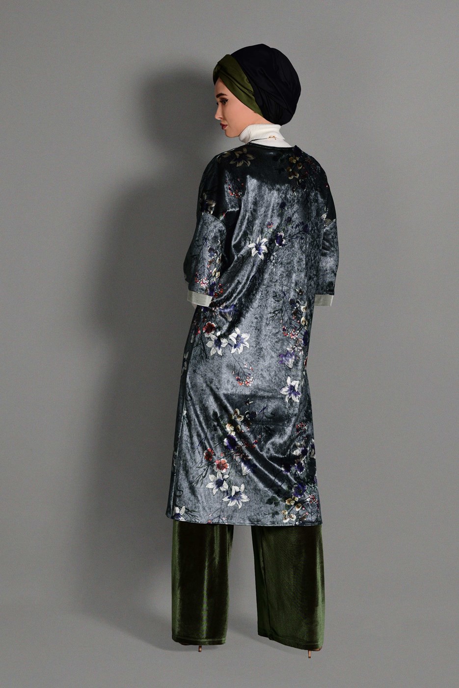 Vêtements hijab KAKI PANTALON LARGE EN VELOURS 7401 