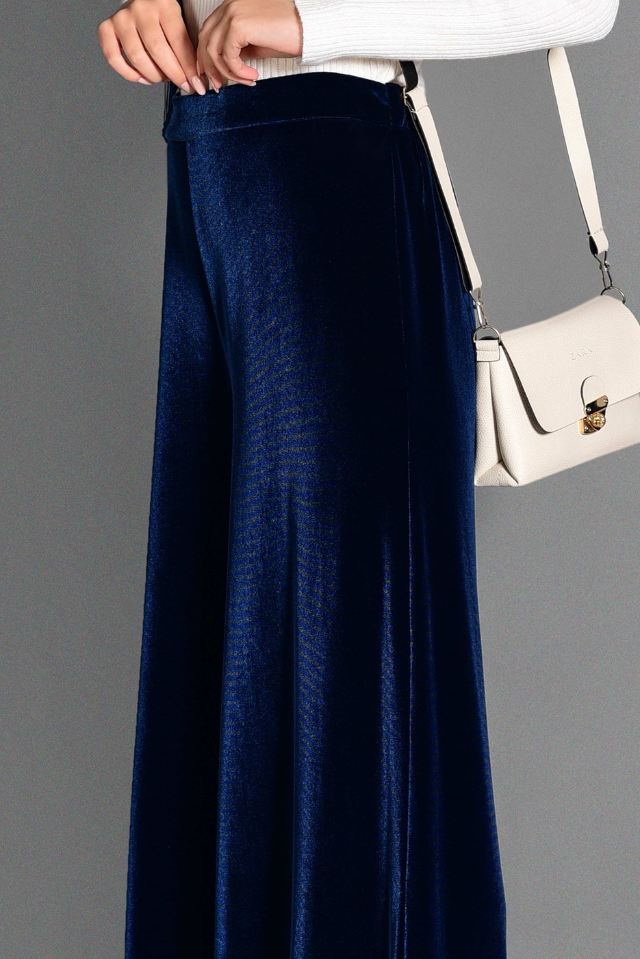 Tesettür giyim LACİVERT BOL KESİM KADİFE PANTOLON 7401 