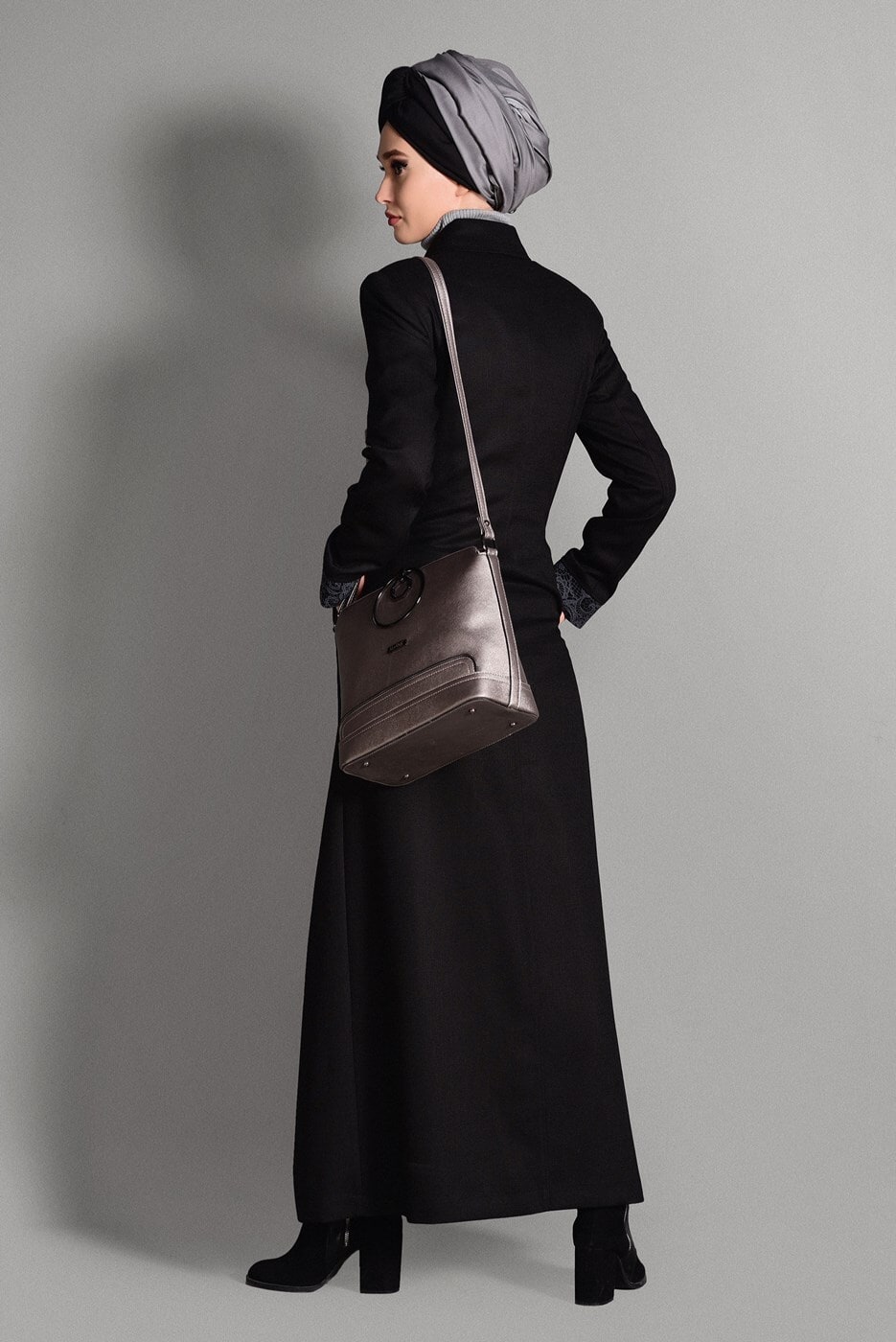 Tesettür giyim SİYAH DANTEL DETAYLI PRDESÜ 1137 