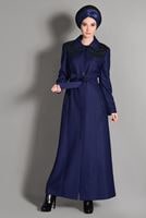 Tesettür giyim LACİVERT SIRTI NAKIŞ DETAYLI PARDESÜ 1153 