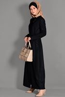 Tesettür giyim SİYAH BELİ KUŞAKLI CEP DETAYLI PARDESÜ 1163 
