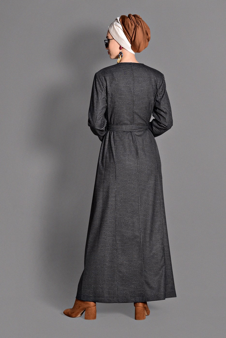 Hijab clothing BLACK PLAID OVERCOAT 1165 