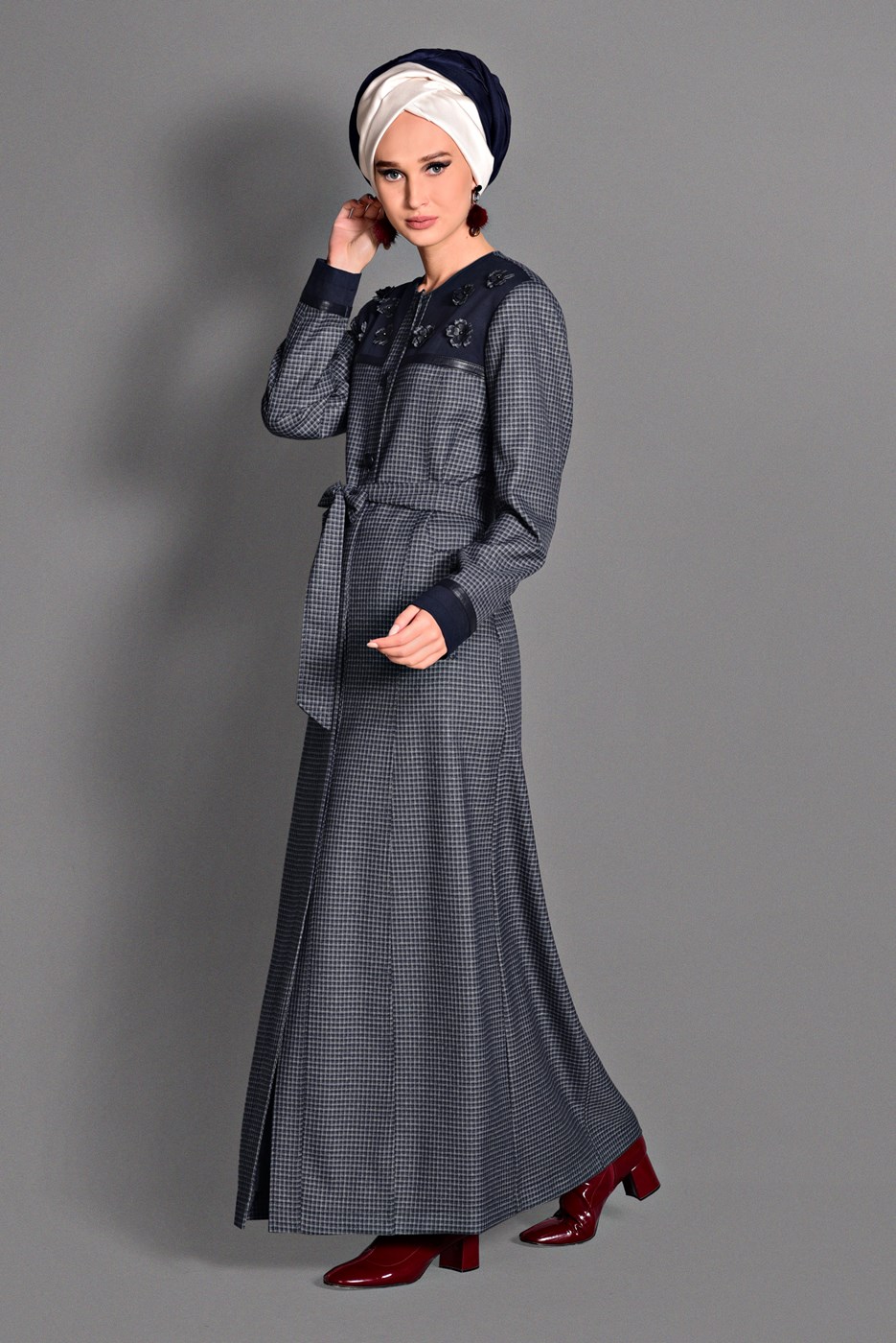 Hijab clothing NAVY BLUE PLAID OVERCOAT 1165 