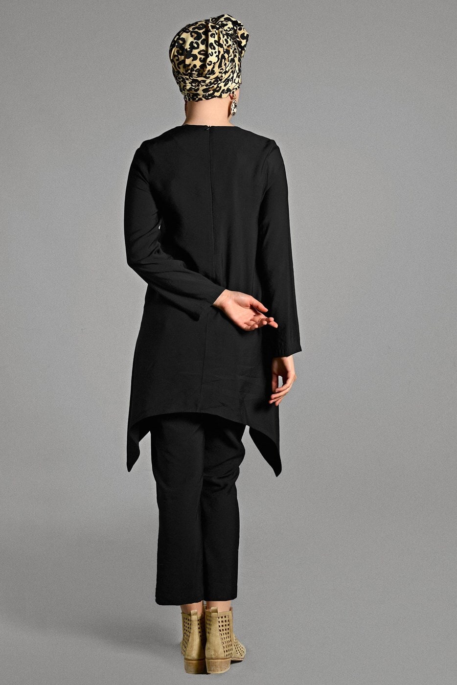 Tesettür giyim SİYAH DÜĞME DETAYLI 2&prime;Lİ PANTOLONLU TAKIM 6429 