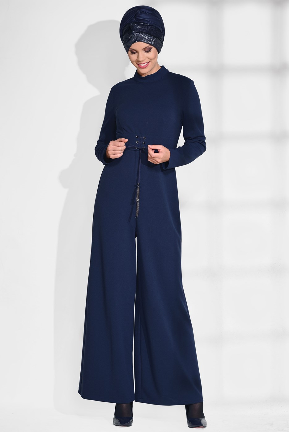 Vêtements hijab BLEU MARINE COMBINAISON À ŒILLETS 4774