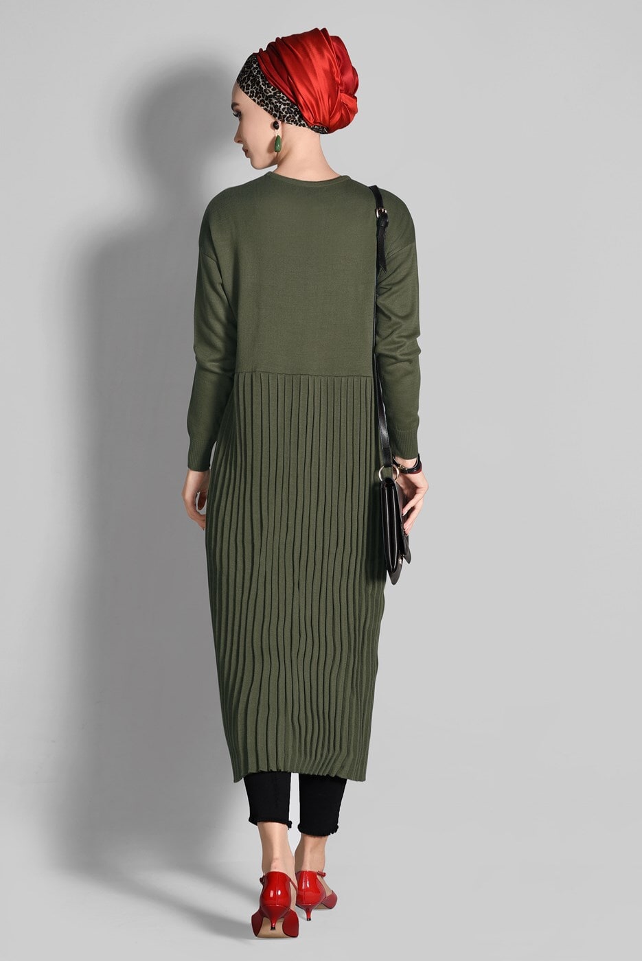 Tesettür giyim HAKİ PİLELİ TRİKO TUNİK 02415 