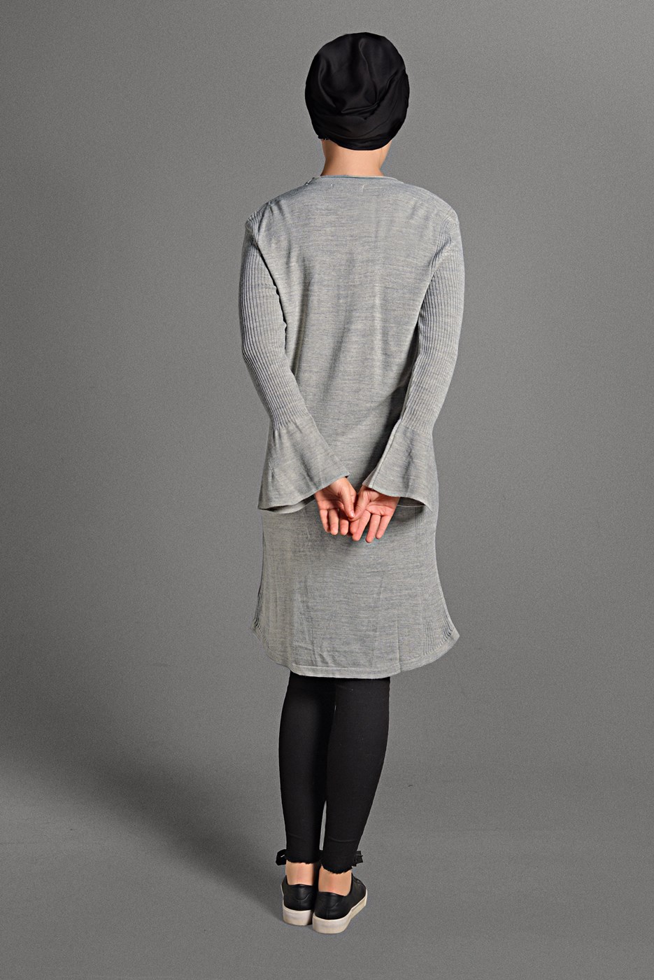 Vêtements hijab GRIS TUNIQUE EN TRICOT À VOLANTS 96715 