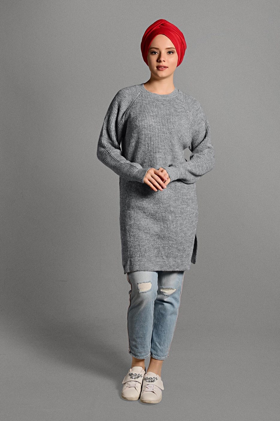 Vêtements hijab GRIS TUNIQUE BRILLANTE EN TRICOT 0008