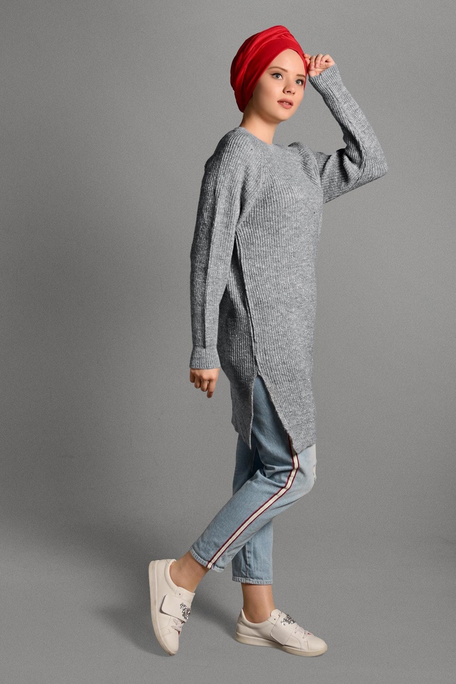 Vêtements hijab GRIS TUNIQUE BRILLANTE EN TRICOT 0008