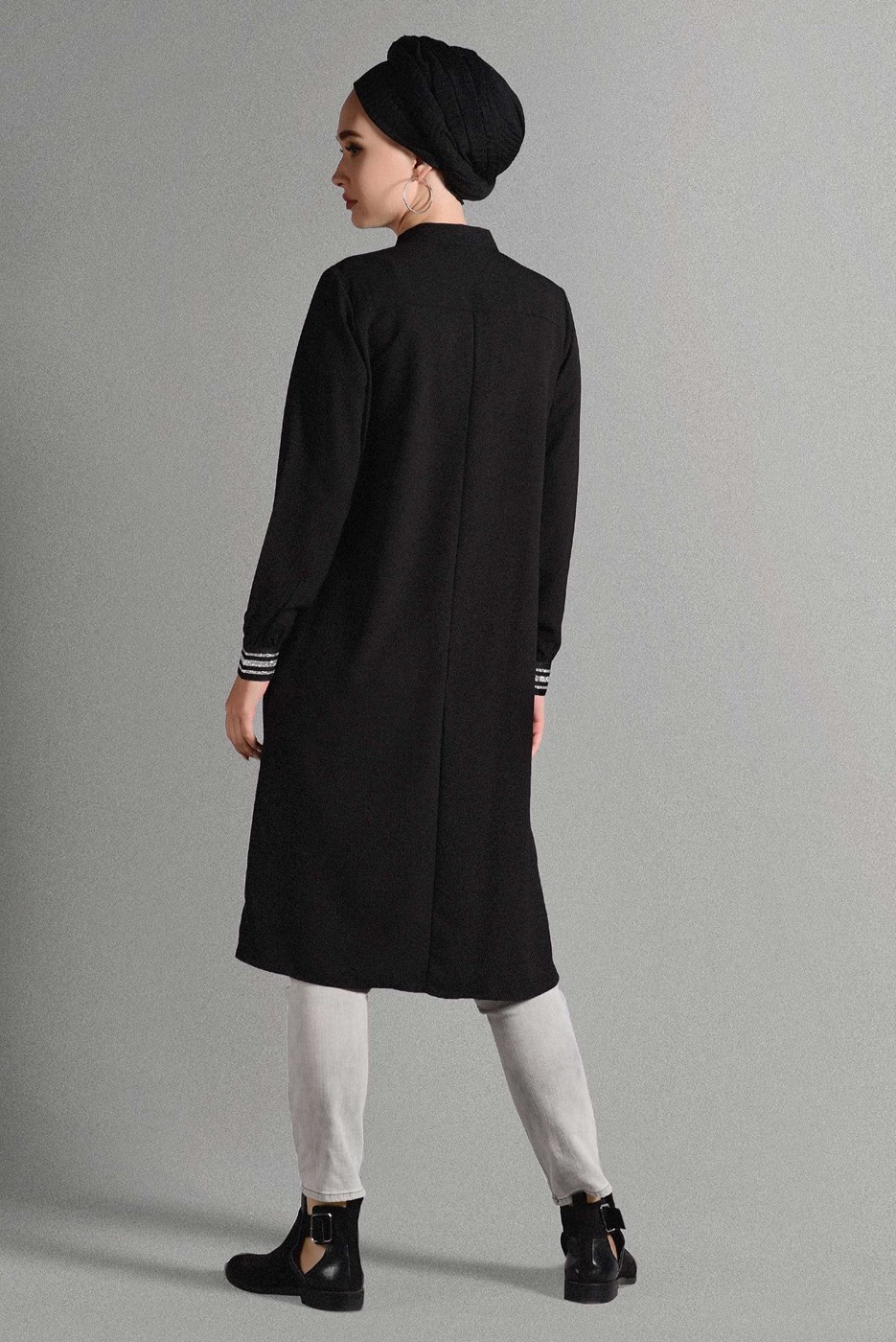 Tesettür giyim SİYAH KUŞGÖZ DETAYLI TUNİK 4406 