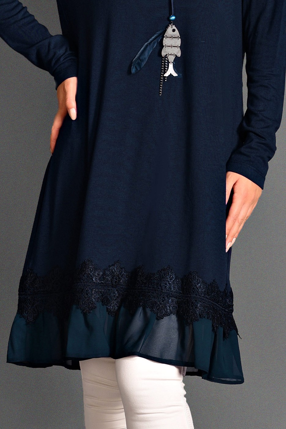 Tesettür giyim LACİVERT ETEK UCU DETAYLI PENYE TUNİK 4594 