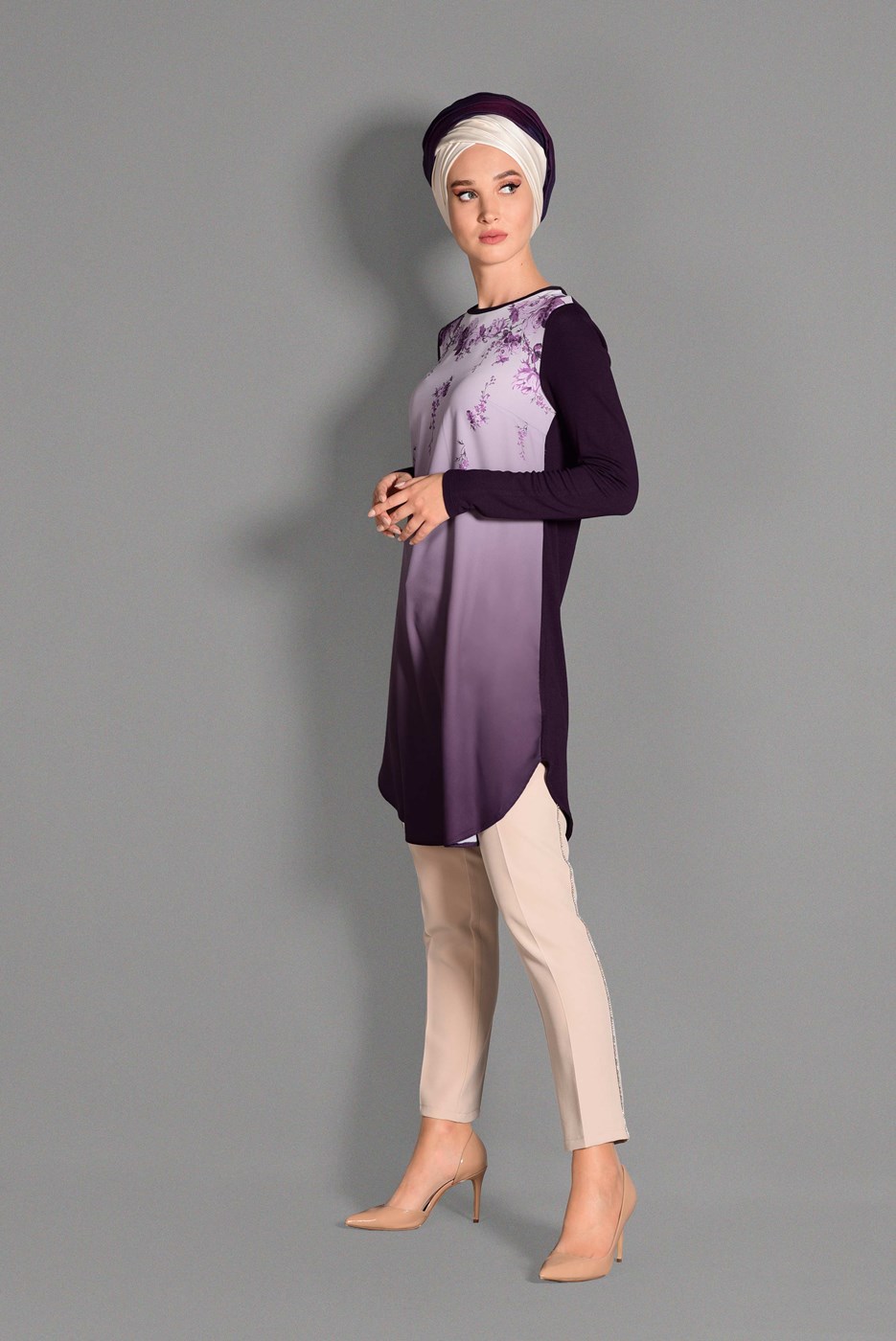 Tesettür giyim MOR BASKI DETAYLI BİSİKLET YAKA TUNİK 4623