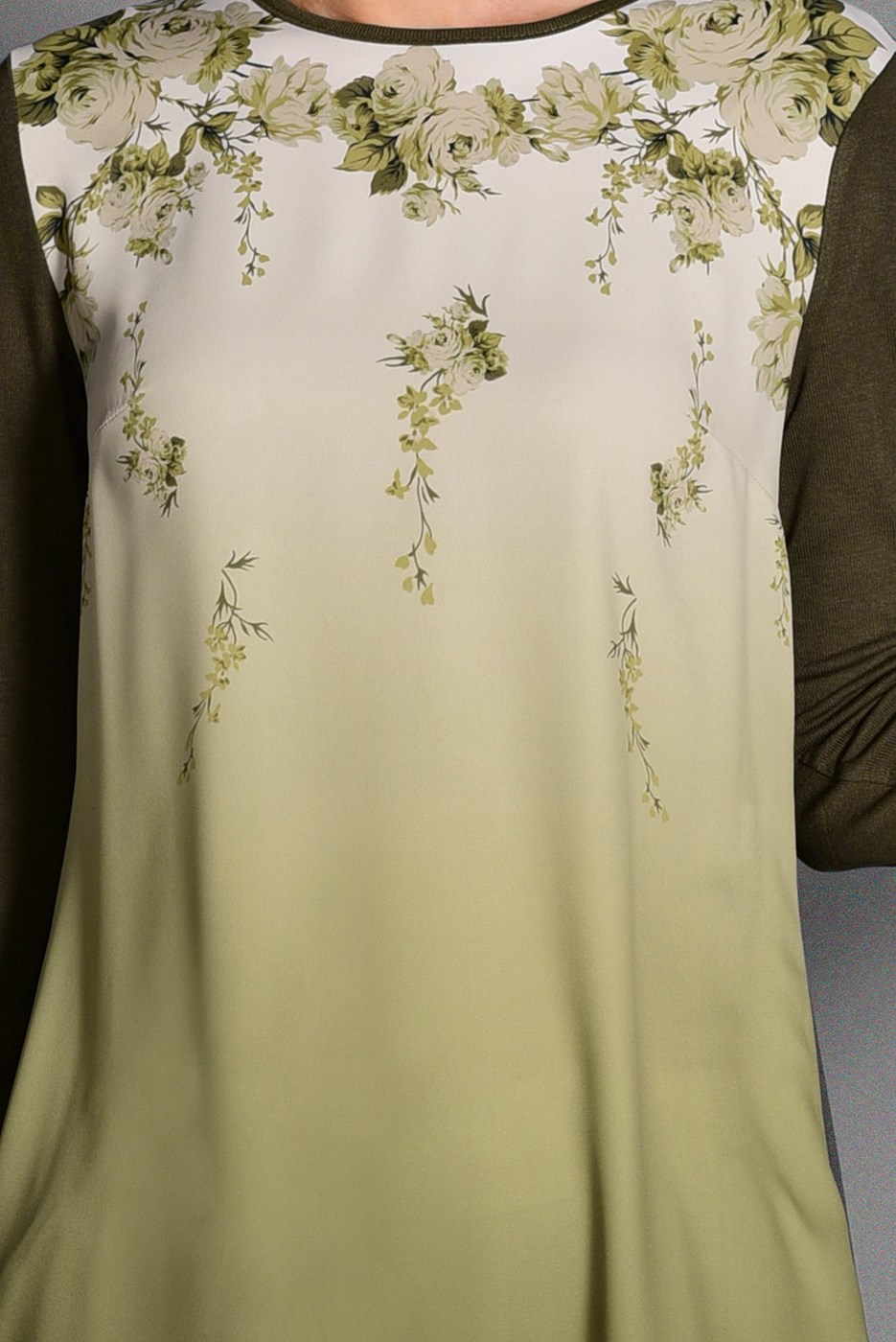 Tesettür giyim HAKİ BASKI DETAYLI BİSİKLET YAKA TUNİK 4623