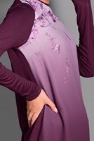 Tesettür giyim MOR BASKI DETAYLI BİSİKLET YAKA TUNİK 4623