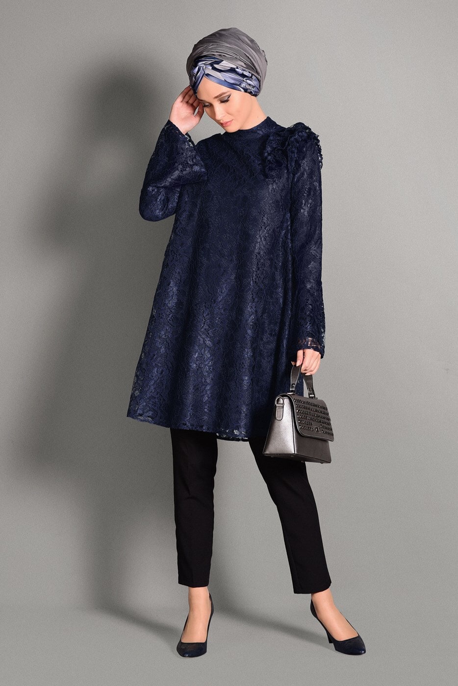 Tesettür giyim LACİVERT DANTELLİ VOLANLI TUNİK 4768 