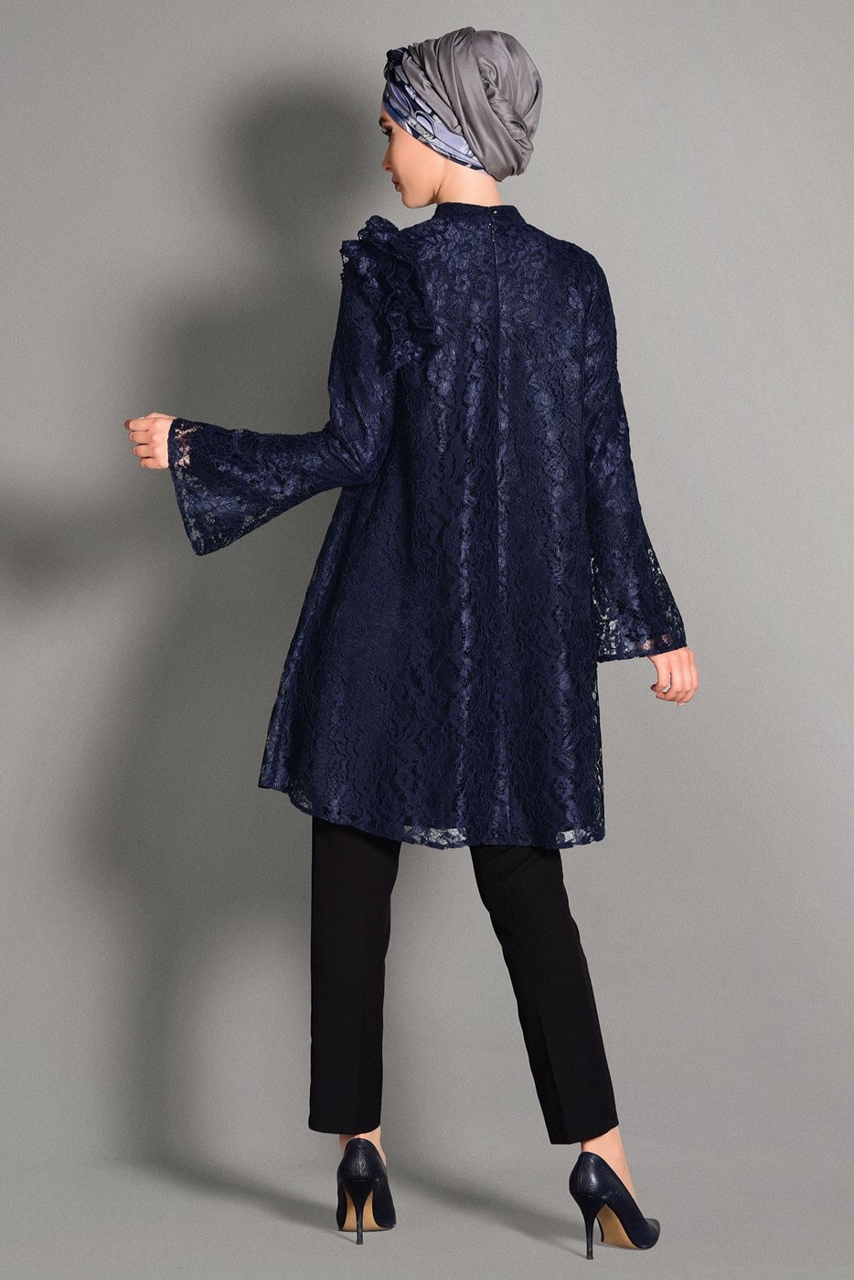 Tesettür giyim LACİVERT DANTELLİ VOLANLI TUNİK 4768 