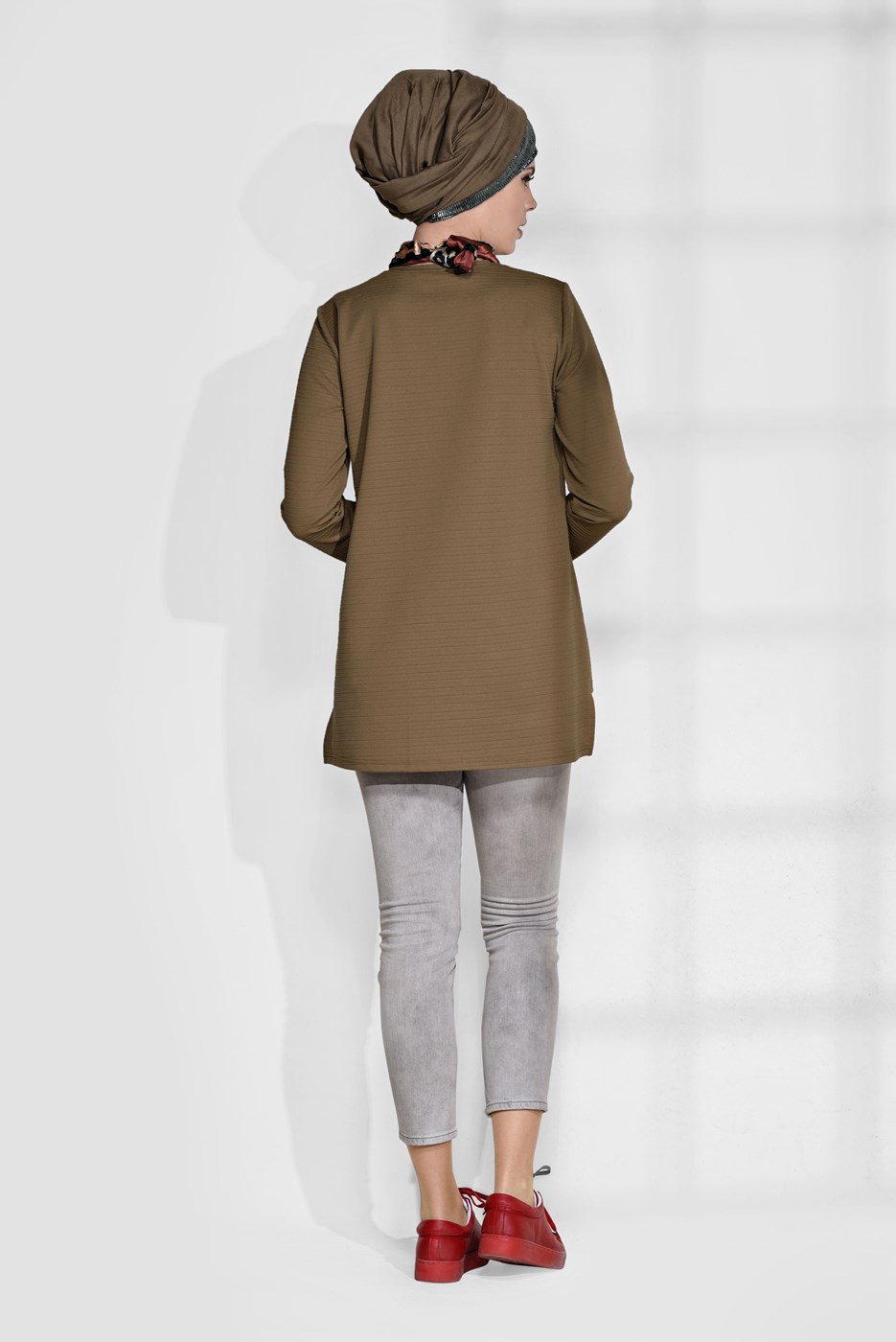 Tesettür giyim KAHVE ARKASI UZUN CEPLİ TUNİK 4773
