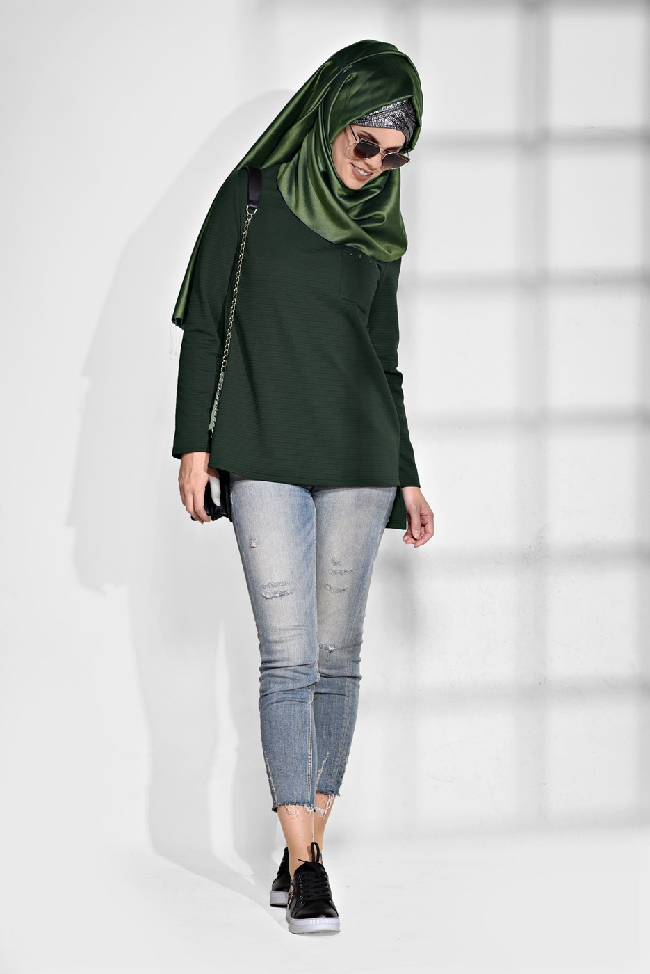 Tesettür giyim HAKİ ARKASI UZUN CEPLİ TUNİK 4773