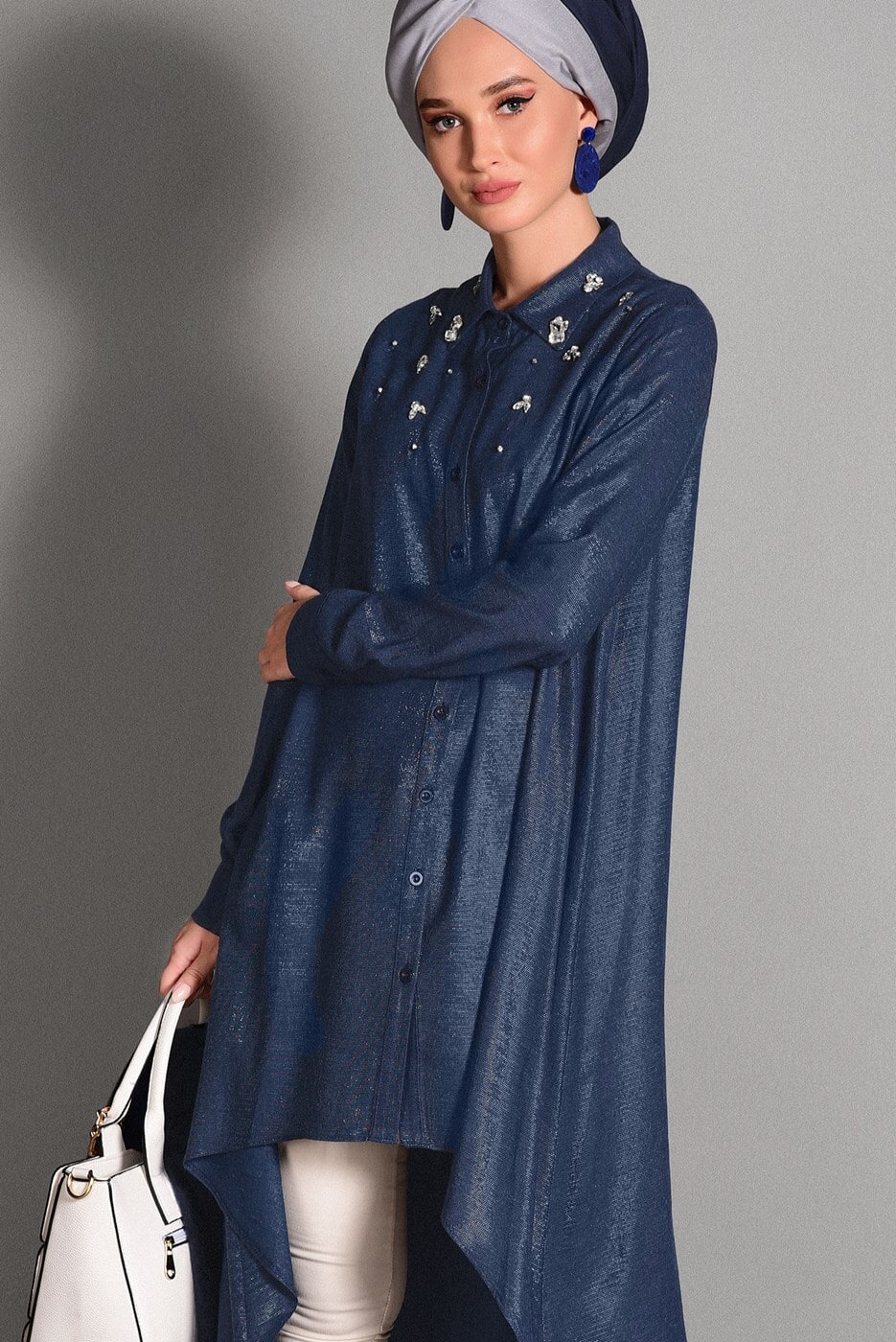 Tesettür giyim LACİVERT GENİŞ KESİM SİMLİ TUNİK 4782 